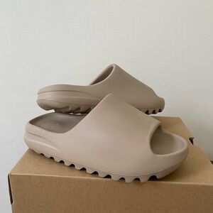 Authentic Yeezy Slides
